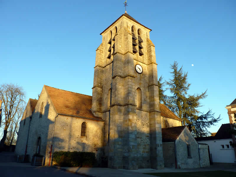 Eglise Saint Corneille Chartrettes - Patrimoine Religieux de Seine-et-Marne - clocher 