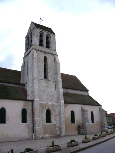Eglise Notre Dame de l'Assomption Soignolles-en-Brie - Patrimoine Religieux de Seine-et-Marne - exterieur gauche